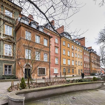 Old Town Basilisk Apartment Warszawa Eksteriør billede