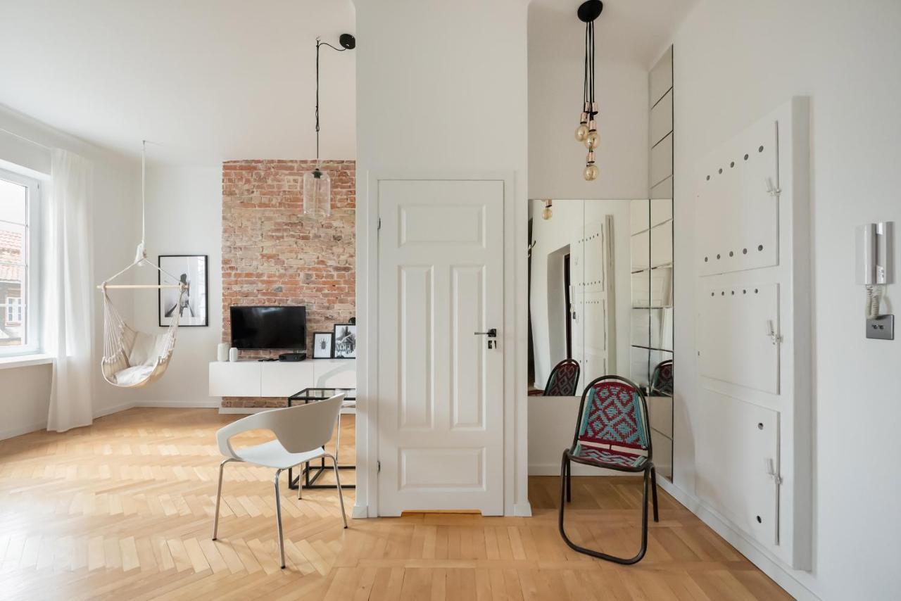 Old Town Basilisk Apartment Warszawa Eksteriør billede