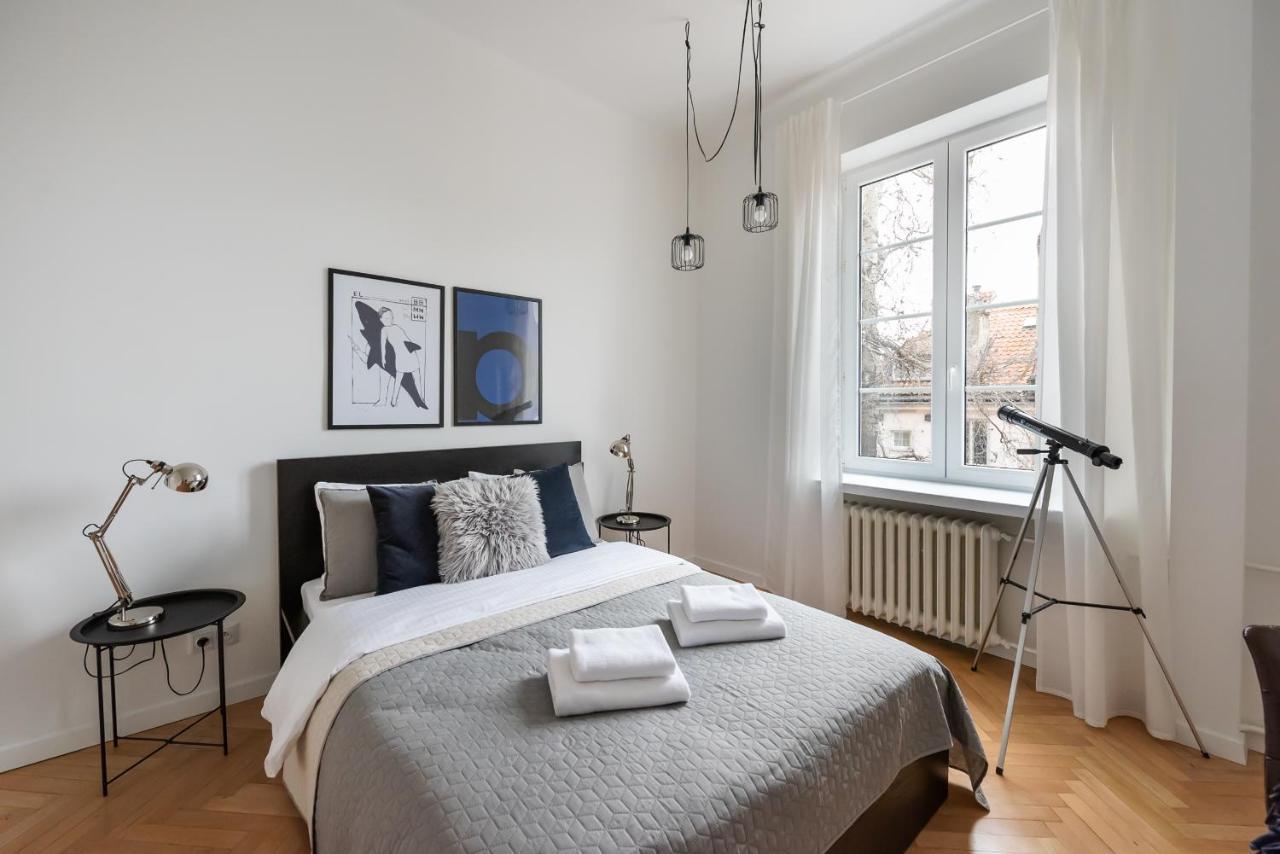 Old Town Basilisk Apartment Warszawa Eksteriør billede